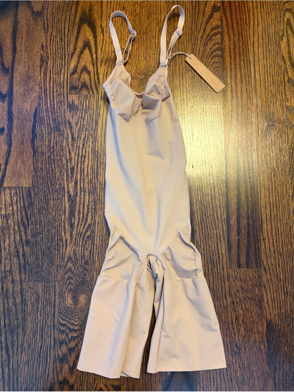 NWT SKIMS Everyday Sculpt Mid Thigh Bodysuit Size XS